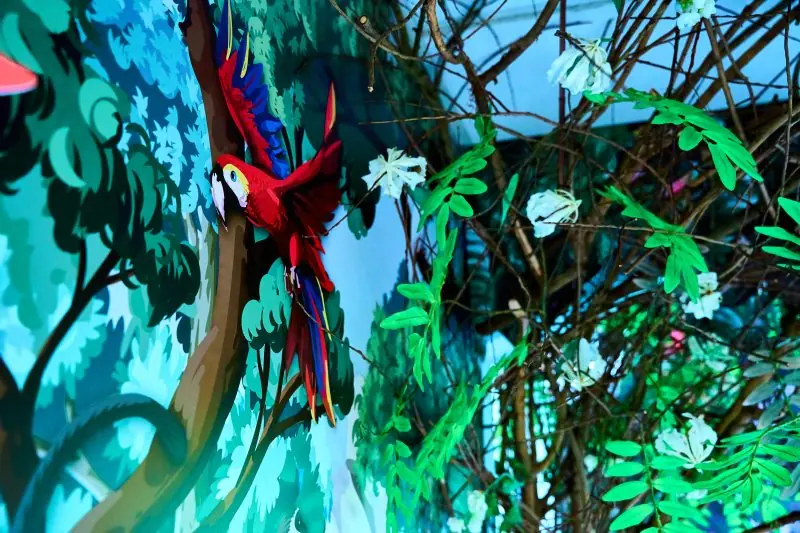 Muurschildering met jungleplanten bij kinderdagverblijf Doortje